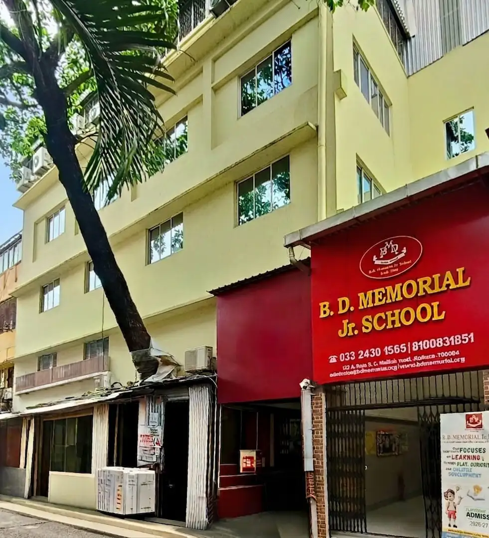 Garia Primary campus building slide 1